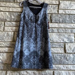 NWT Gerry black & grey floral stretch dress size M